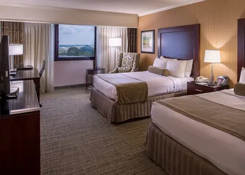 Crowne Plaza St. Louis Airport by IHG hotel thumbnail 6