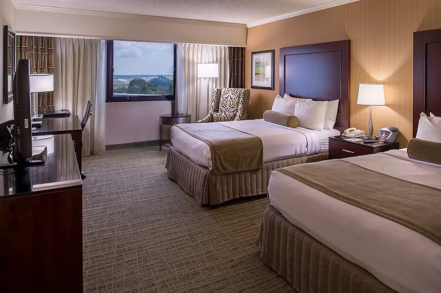 Crowne Plaza St. Louis Airport by IHG hotel detail image 6