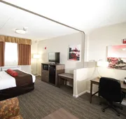 Best Western Plus Sandusky Hotel & Suites hotel detail image 7
