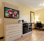 Red Roof Inn PLUS+ West Palm Beach hotel detail image 7