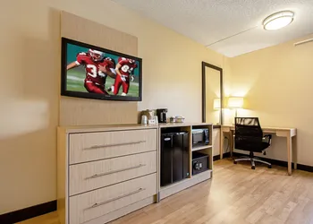 Red Roof Inn PLUS+ West Palm Beach hotel thumbnail 7