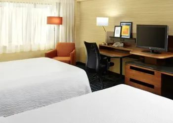 Fairfield Inn & Suites by Marriott Parsippany hotel thumbnail 5