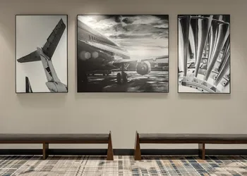 Hilton Baltimore BWI Airport hotel thumbnail 4