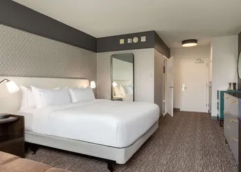 Hilton Baltimore BWI Airport hotel thumbnail 7