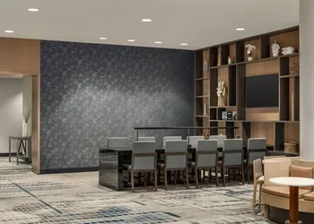 Hilton Baltimore BWI Airport hotel thumbnail 3