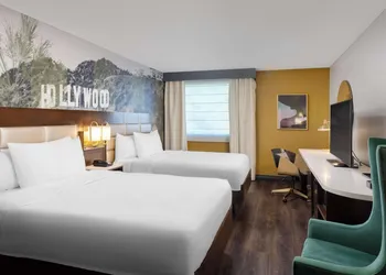 Hilton Garden Inn Los Angeles/Hollywood hotel thumbnail 8
