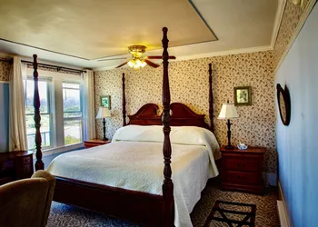 The Historic Requa Inn hotel thumbnail 3