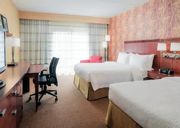 Courtyard by Marriott Chicago Naperville hotel thumbnail 4