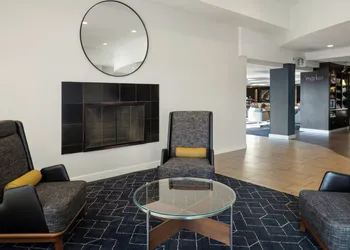 Courtyard by Marriott Hartford Cromwell hotel thumbnail 2