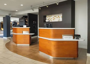 Courtyard by Marriott Hartford Cromwell hotel thumbnail 3