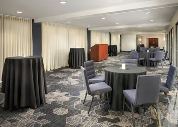 Courtyard by Marriott Hartford Cromwell hotel thumbnail 4