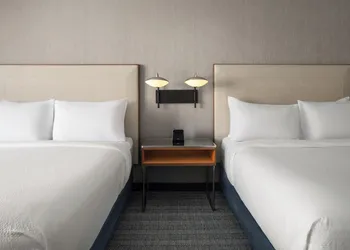 Courtyard by Marriott Hartford Cromwell hotel thumbnail 5