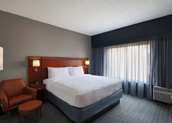 Courtyard by Marriott San Antonio Airport hotel thumbnail 8