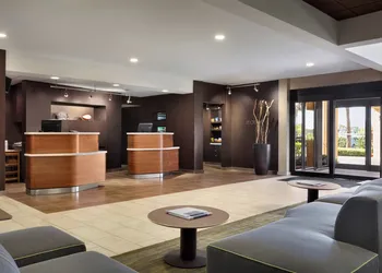 Courtyard by Marriott Fort Myers Cape Coral hotel thumbnail 2