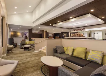 Courtyard by Marriott Fort Myers Cape Coral hotel thumbnail 3