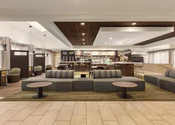 Courtyard by Marriott Fort Myers Cape Coral hotel thumbnail 4