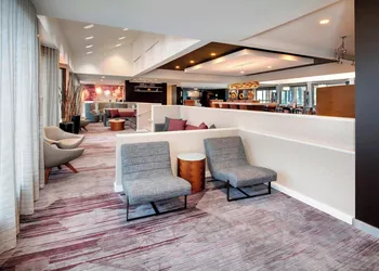 Courtyard by Marriott Savannah Midtown hotel thumbnail 3