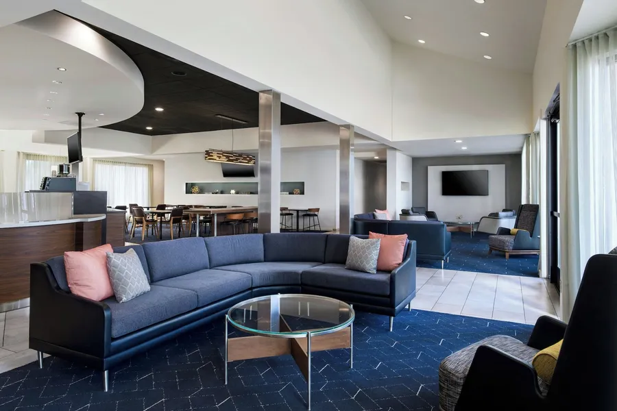 Courtyard by Marriott Phoenix Airport hotel detail image 2