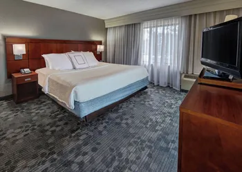 Courtyard by Marriott Troy hotel thumbnail 3
