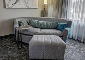 Courtyard by Marriott Troy hotel thumbnail 7