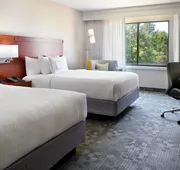 Courtyard by Marriott Macon hotel detail image 4