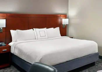 Courtyard by Marriott Macon hotel thumbnail 6