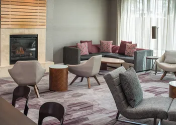 Courtyard by Marriott Seattle Federal Way hotel thumbnail 2