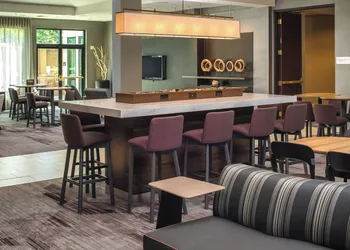 Courtyard by Marriott Seattle Federal Way hotel thumbnail 4