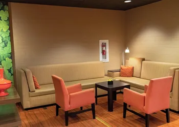 Courtyard by Marriott Erie hotel thumbnail 2