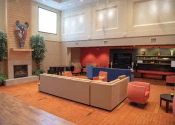 Courtyard by Marriott Erie hotel thumbnail 3