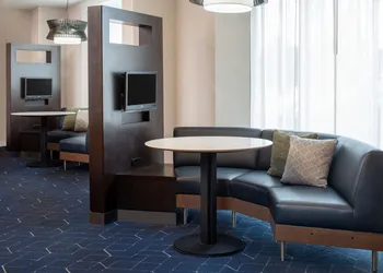 Courtyard by Marriott Decatur hotel thumbnail 3