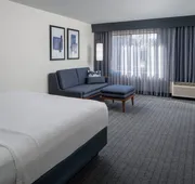 Courtyard by Marriott Decatur hotel detail image 7
