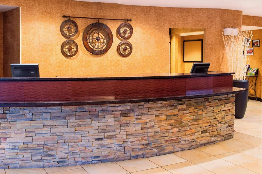 Courtyard by Marriott Lake Placid hotel detail image 2