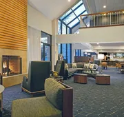 Courtyard Chicago Elmhurst/Oakbrook Area hotel detail image 3