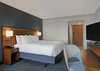 Courtyard Chicago Elmhurst/Oakbrook Area hotel thumbnail 7