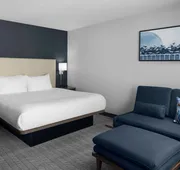 Courtyard by Marriott Los Angeles Burbank Airport hotel detail image 5