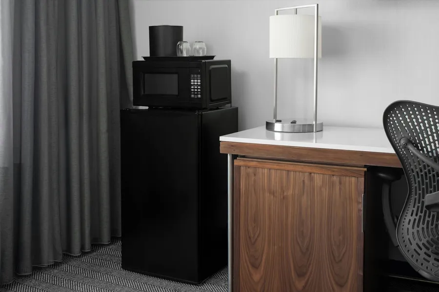 Courtyard by Marriott Los Angeles Burbank Airport hotel detail image 6