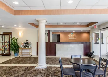 Quality Inn & Suites Danbury near University hotel thumbnail 2