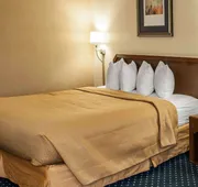 Quality Inn & Suites Goshen hotel detail image 7