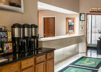 Quality Inn & Suites Goshen hotel thumbnail 3