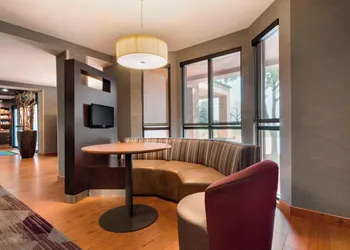 Courtyard by Marriott Akron Fairlawn hotel thumbnail 3