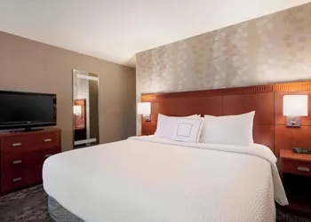 Courtyard by Marriott Akron Fairlawn hotel thumbnail 5