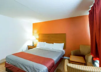 Flamingo Motel hotel thumbnail 4
