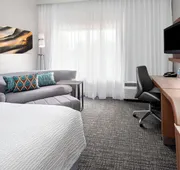 Courtyard Bowling Green Convention Center hotel detail image 7
