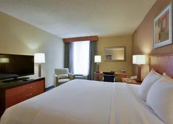 Wyndham Columbus hotel thumbnail 8