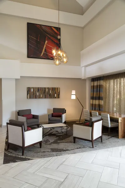 DoubleTree Suites by Hilton Nashville Airport hotel detail image 6