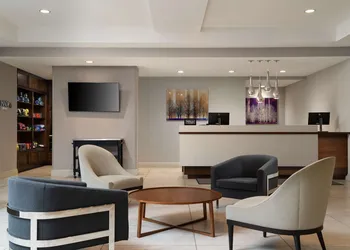 DoubleTree by Hilton Pittsburgh Airport hotel thumbnail 5