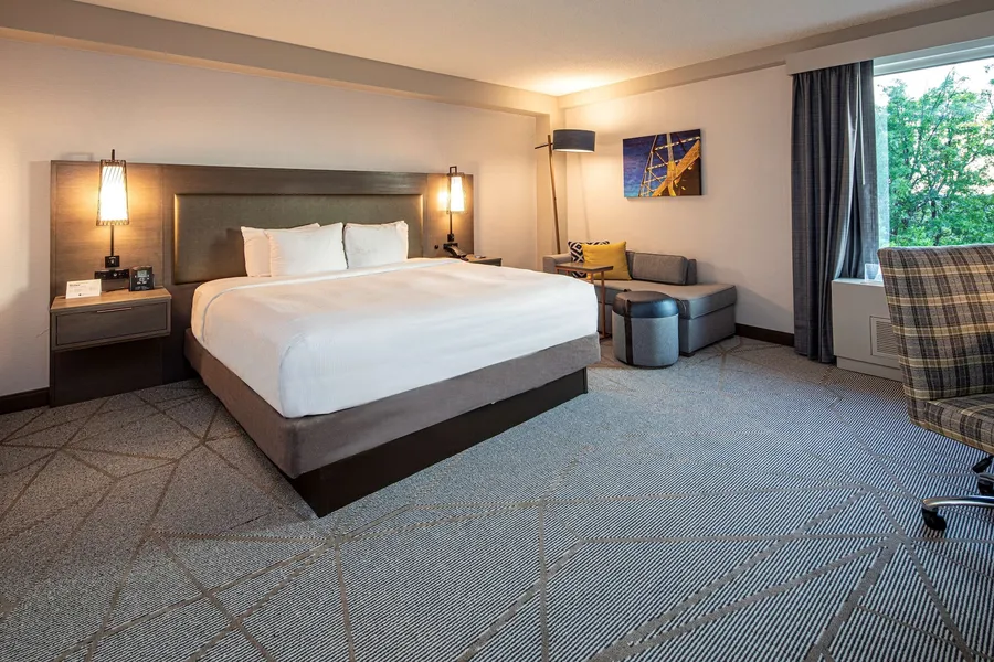DoubleTree by Hilton Pittsburgh Airport hotel detail image 6