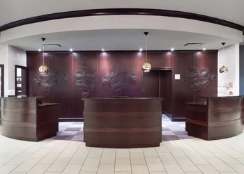 Embassy Suites by Hilton Tampa Brandon hotel thumbnail 5