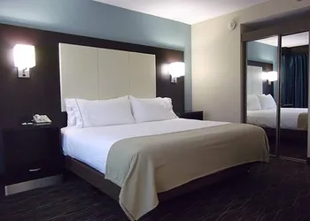 Holiday Inn Express Boise - University Area by IHG hotel thumbnail 5
